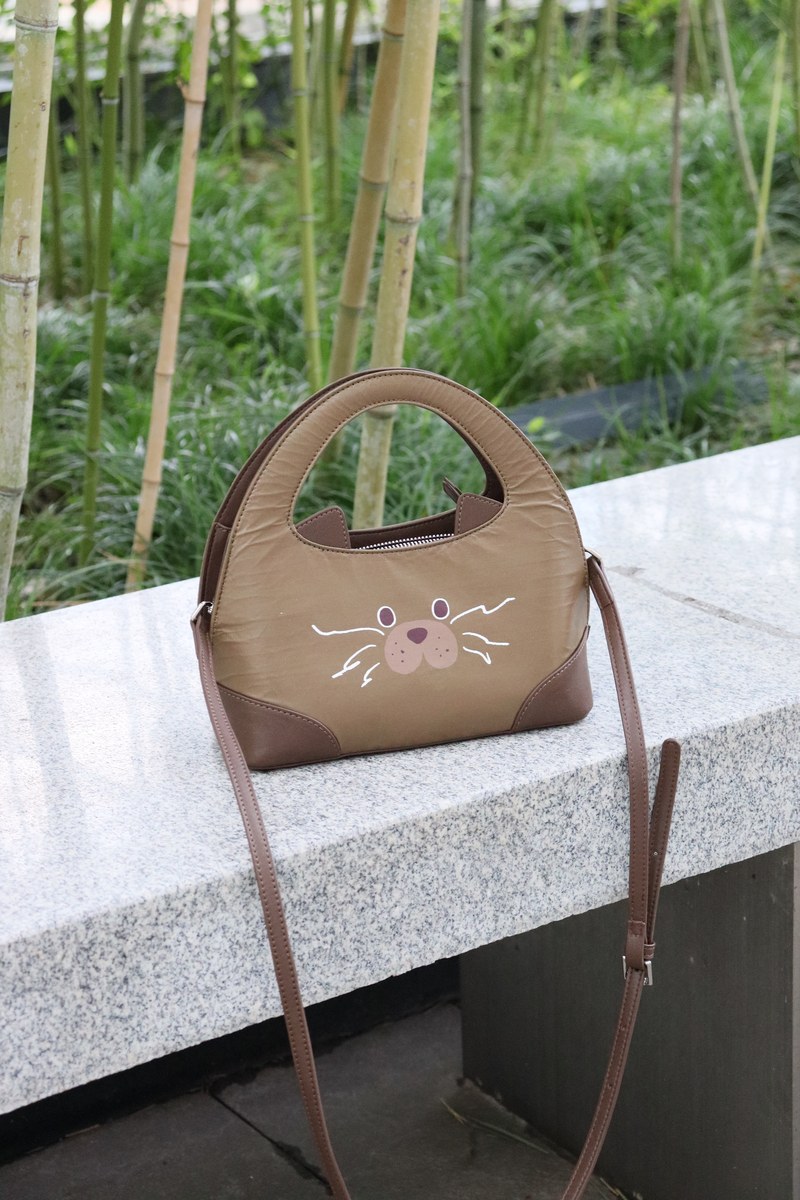 猫咪饭盒包